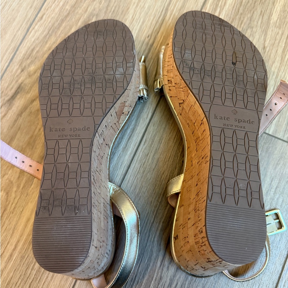 Kate Spade Gold Cork Platform Heels Sandals Size 9 Wedges - Picture 4 of 4